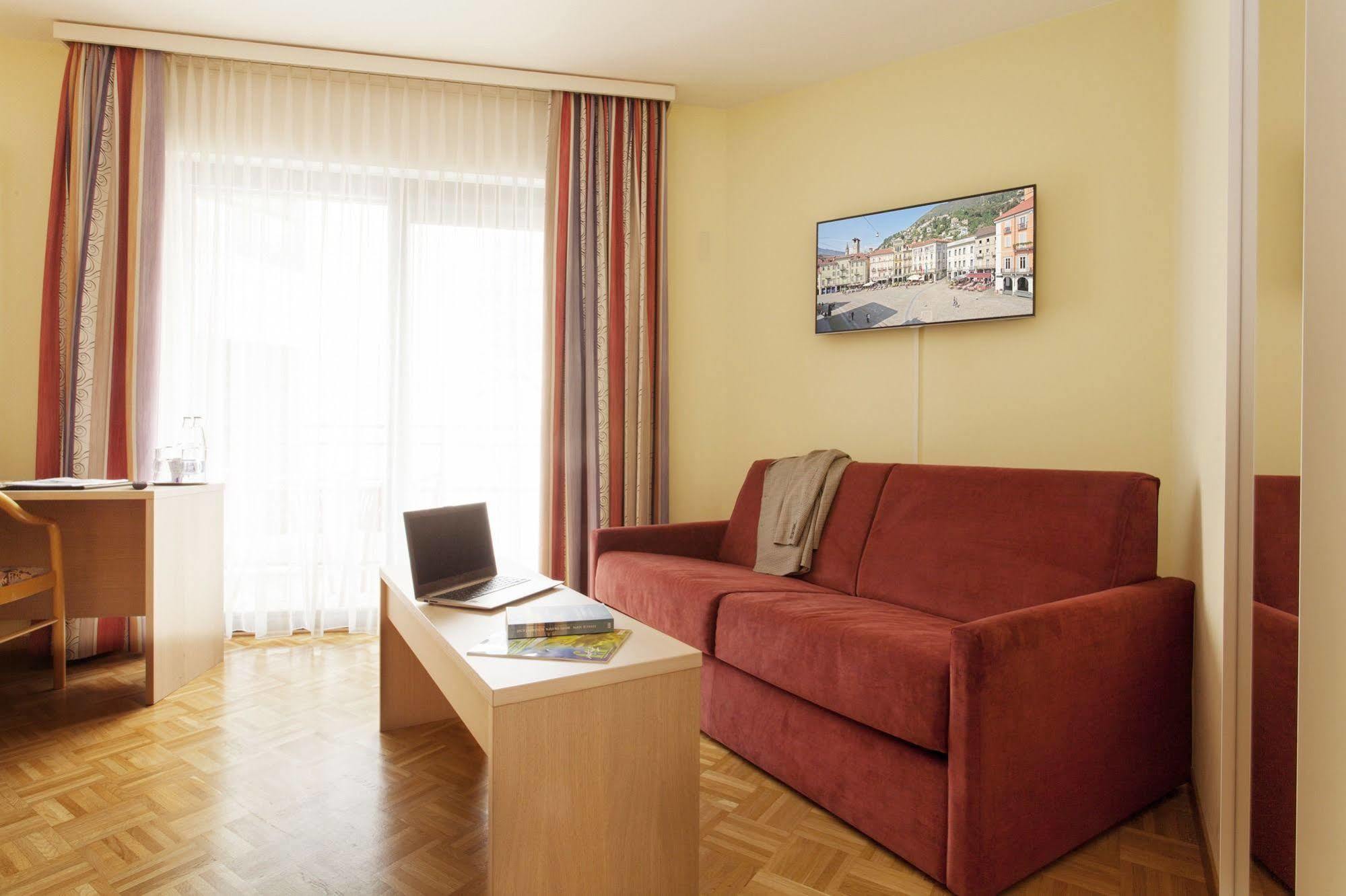 Hotel Geranio Au Lac Muralto Екстер'єр фото
